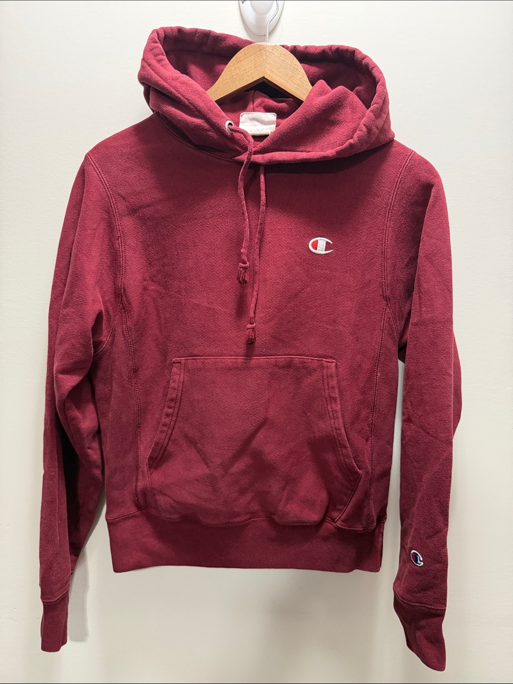 Champion Maroon Red Pullover Hoodie Reverse Weave Size XS- 24x20